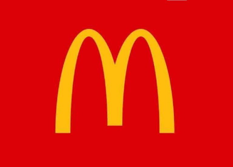 Does McDonald’s Accept Apple Pay? (Answer Updated 2023)